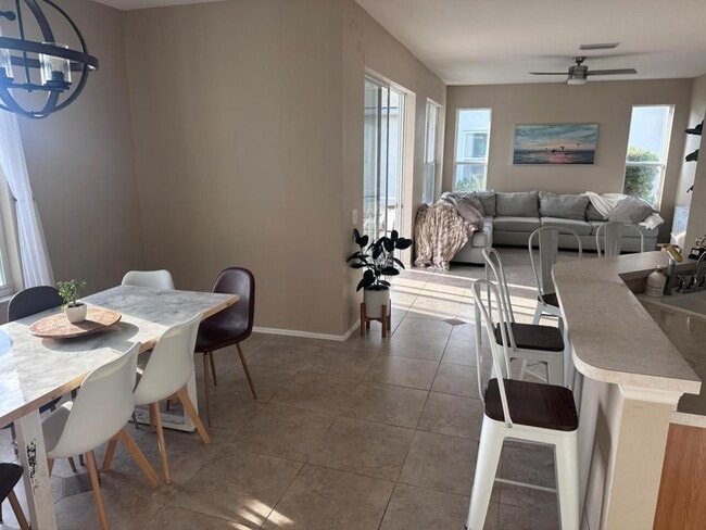 Building Photo - 6323 Sturbridge Ct