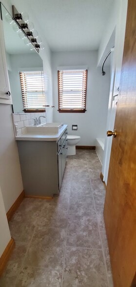 Building Photo - 2512 N 4th St