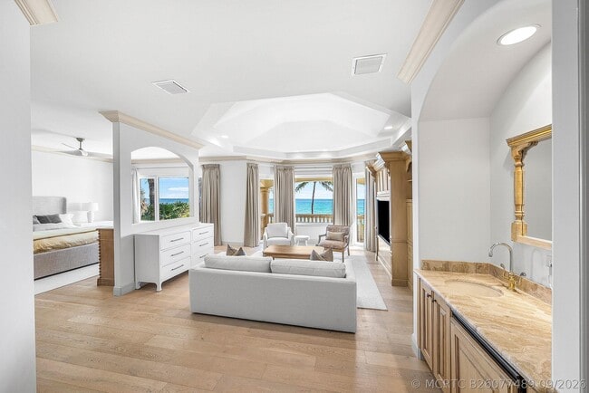 Building Photo - 6373 N Ocean Blvd