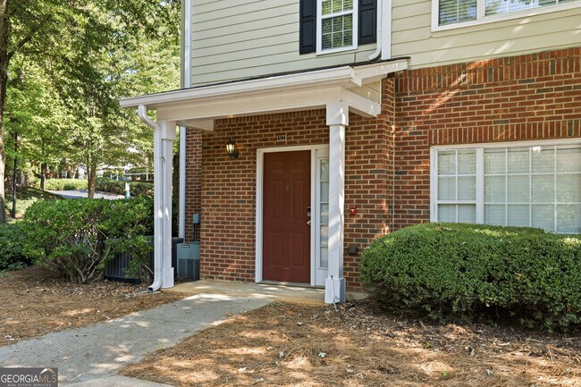 Building Photo - 512 Spring Heights Ln