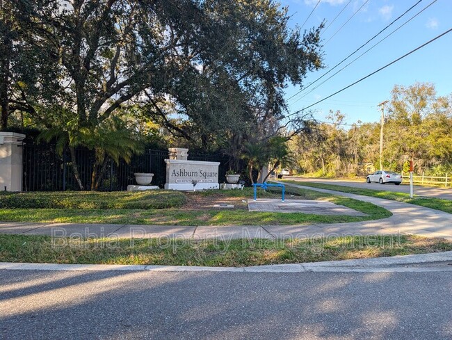 Building Photo - 4656 Ashburn Square Dr