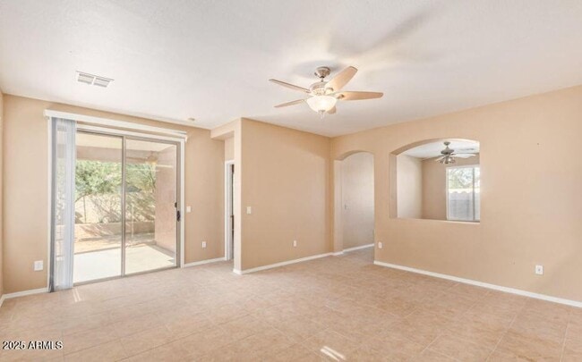 Building Photo - 45954 W Kristina Way