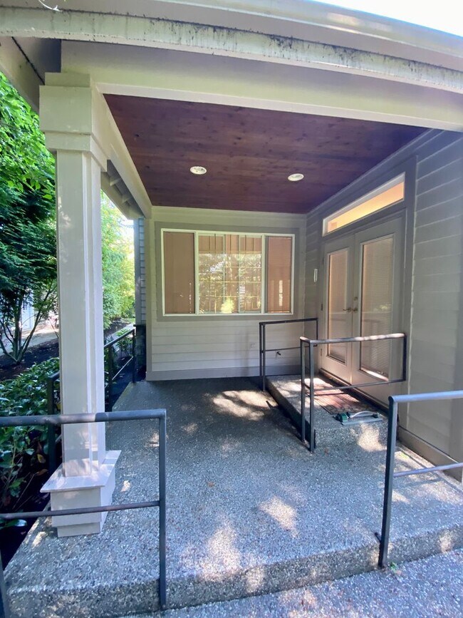 Building Photo - 8616 Blue Grouse Way