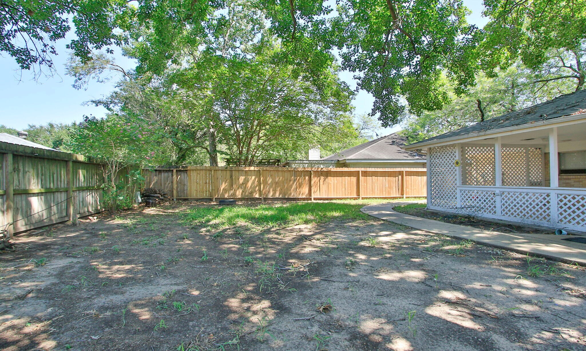 Building Photo - 21306 Park Run Drive