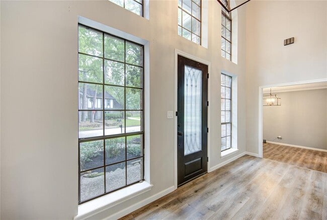 Building Photo - 4927 Kenlake Grove Dr