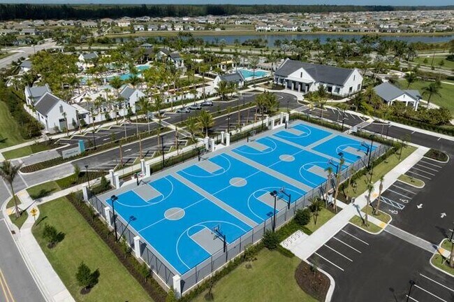 Building Photo - 5468 Pecan Dr