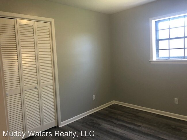 Building Photo - 3 br, 2 bath House - 2313 Evergreen St