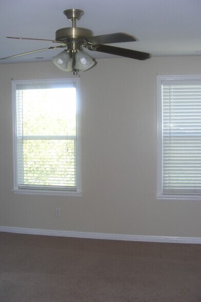 Building Photo - 4581 W Harvest Sun Ln
