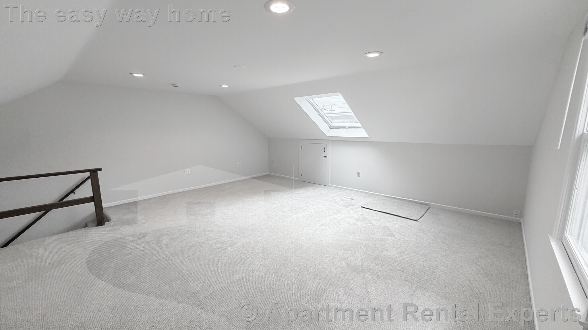 Building Photo - 2 Glenbrook Ln