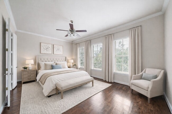 Building Photo - 6606 Toledo St