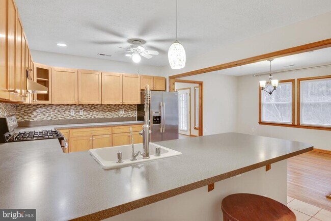 Building Photo - 318 Wicomico Rd