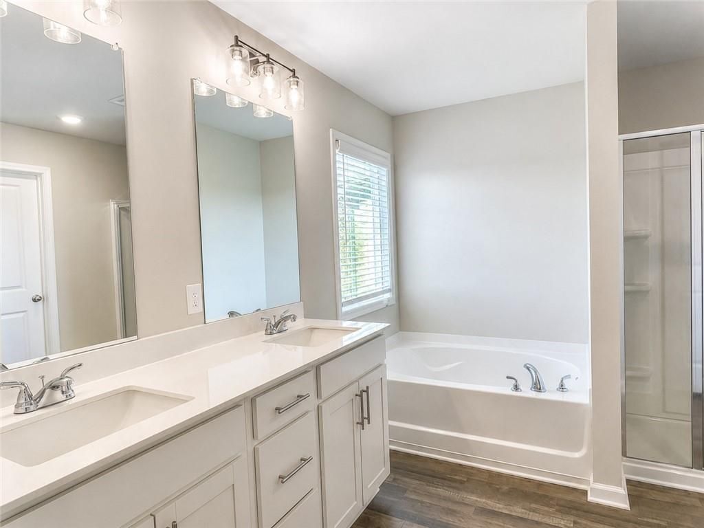 Building Photo - 123 Mill Pond Ln