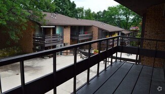 Building Photo - 6245 Charing Cross Ln