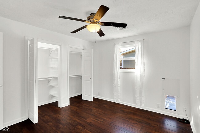 Building Photo - 301 W Pierce St