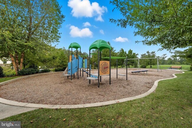 Building Photo - 15983 Marsh Pl