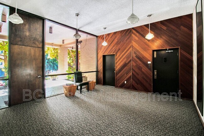 Building Photo - 625 El Dorado Ave