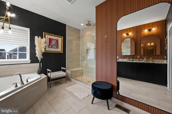 Building Photo - 607 Somerstown St