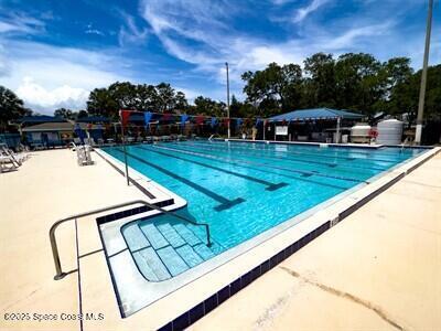 Building Photo - 245 Harbour Dr E