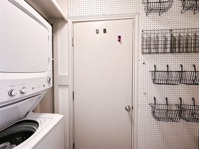 Building Photo - 4221 Spring Meadow Ln