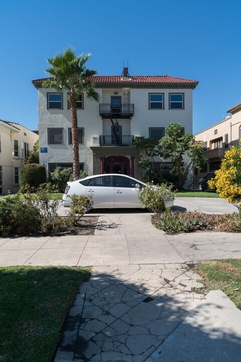 Building Photo - 241 S New Hampshire Ave