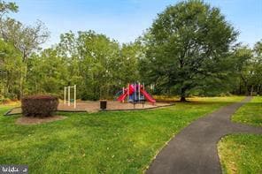 Building Photo - 17626 Longview Ln