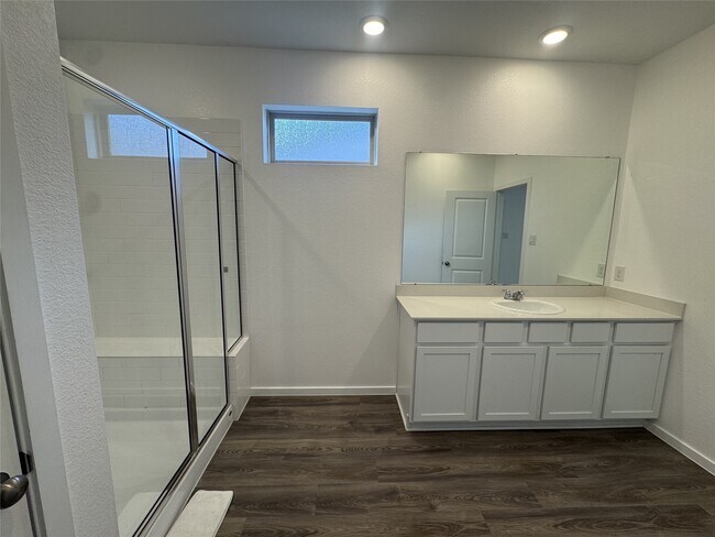 Building Photo - 5318-5318 Still Mdw Ln