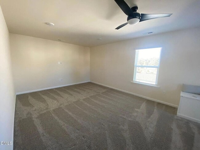 Building Photo - 2124 Fox Chapel Pl