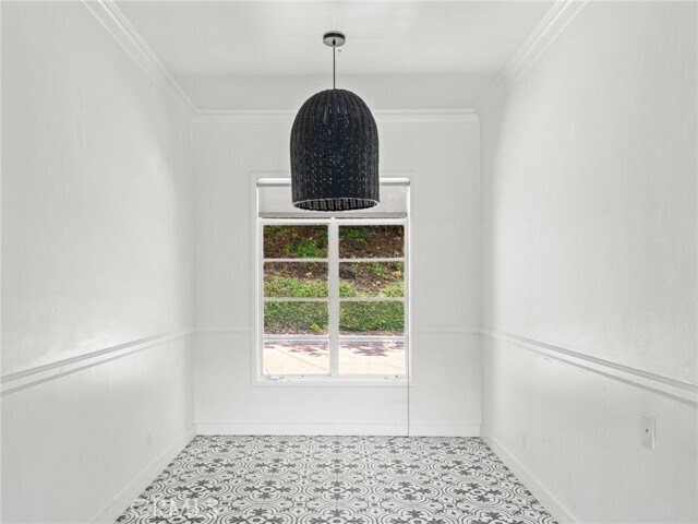 Building Photo - 5405 Black Oak Dr