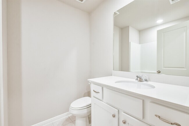 Building Photo - 133 S Timber Top Dr