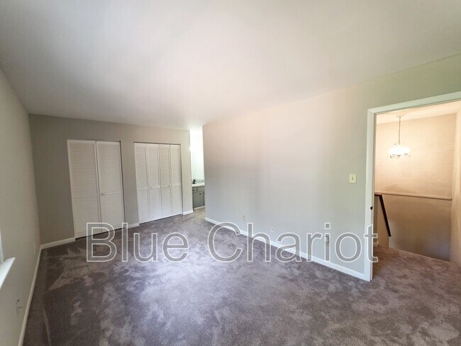 Building Photo - 3775 Guess Rd