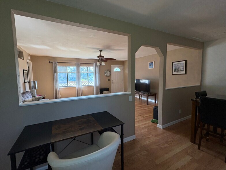 Building Photo - 5416 Turton Ln