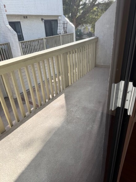 Building Photo - 2611 Ruhland Ave