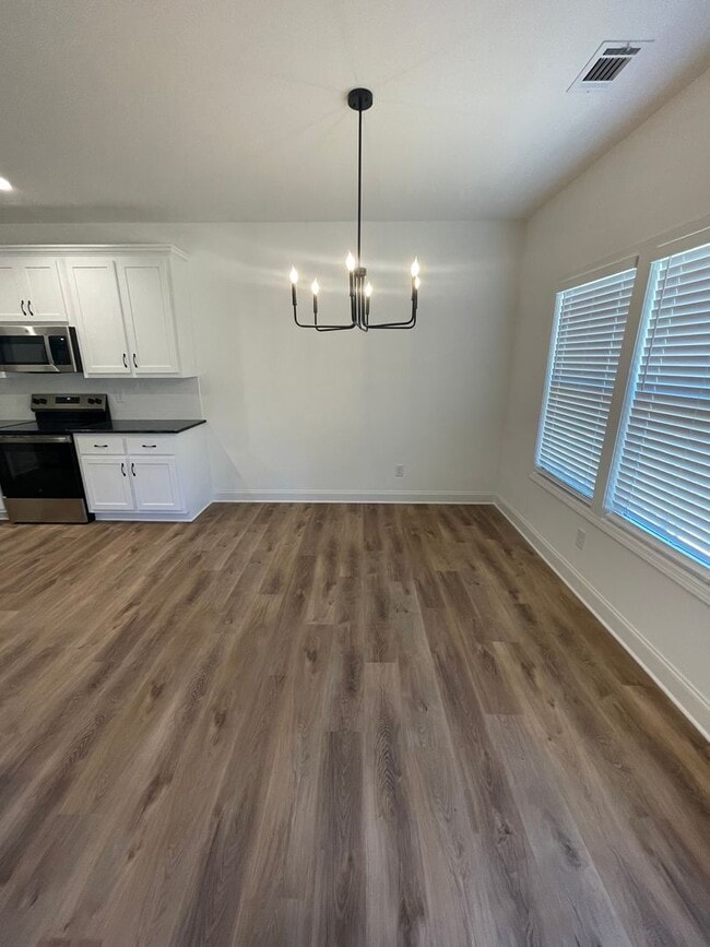 Building Photo - Brand New 3/2 House in Celanese- $1,995