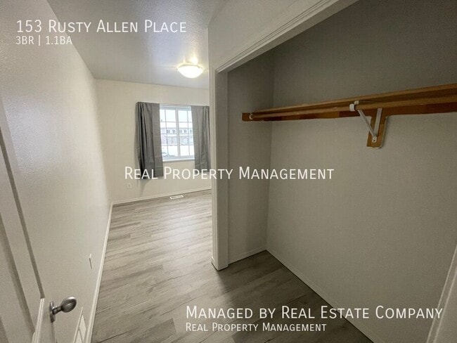 Building Photo - 153 Rusty Allen Pl