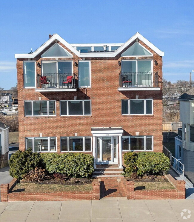 Building Photo - 658 Revere Beach Blvd