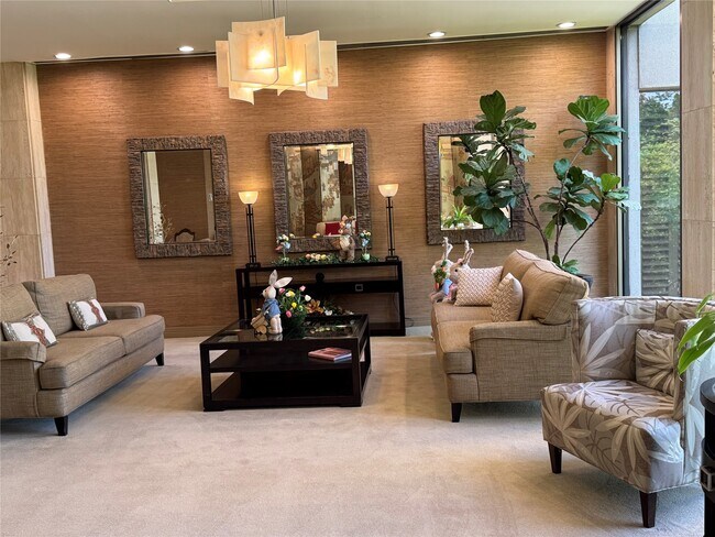 Building Photo - 49 Briar Hollow Ln