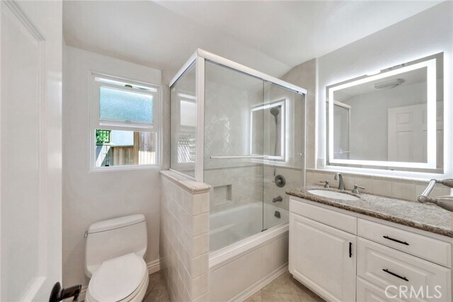 Building Photo - 3116 Breakers Dr