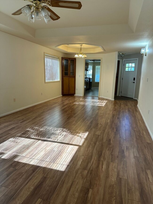 Building Photo - Charming 3 Bedroom, 2 Bath Home in Ashland!