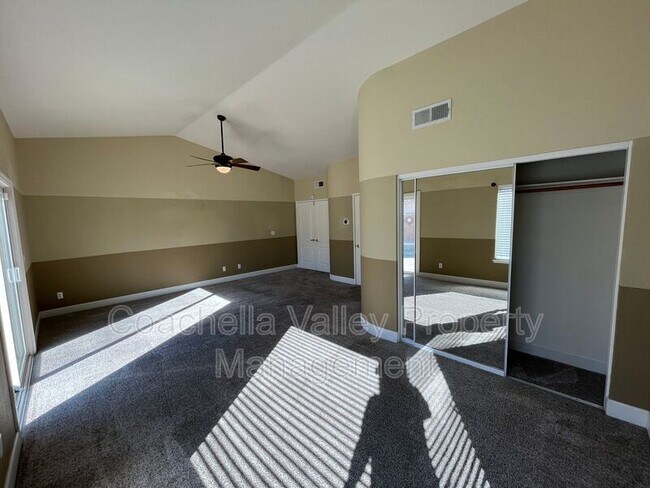 Building Photo - 77597 Carinda Ct