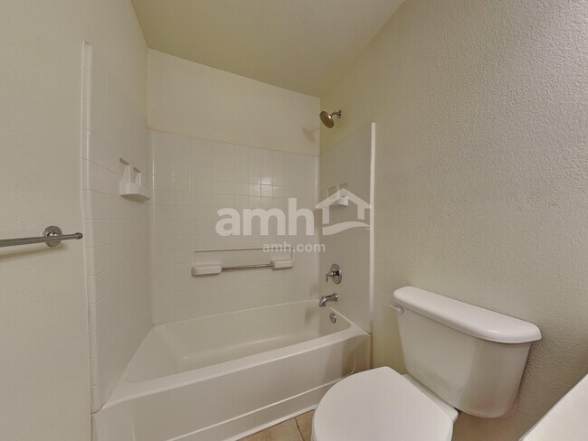 Building Photo - 709 Devontree Ct