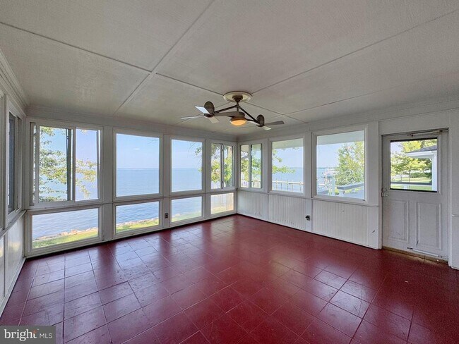 Building Photo - 11470 Mohawk Ct