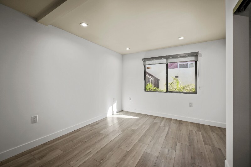 Building Photo - 1139 Bellevue Ave