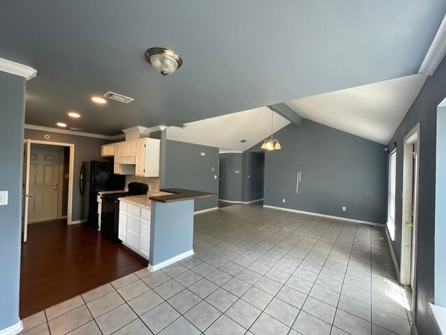 Building Photo - North Kingsville-South Creek Subdivision 4/2 Rental
