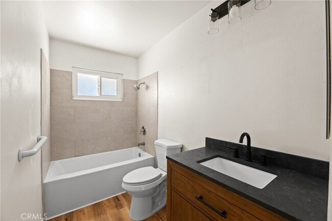 Building Photo - 29921 Thornhill Dr