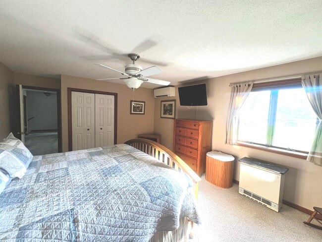 Building Photo - 155 Dorr Dr