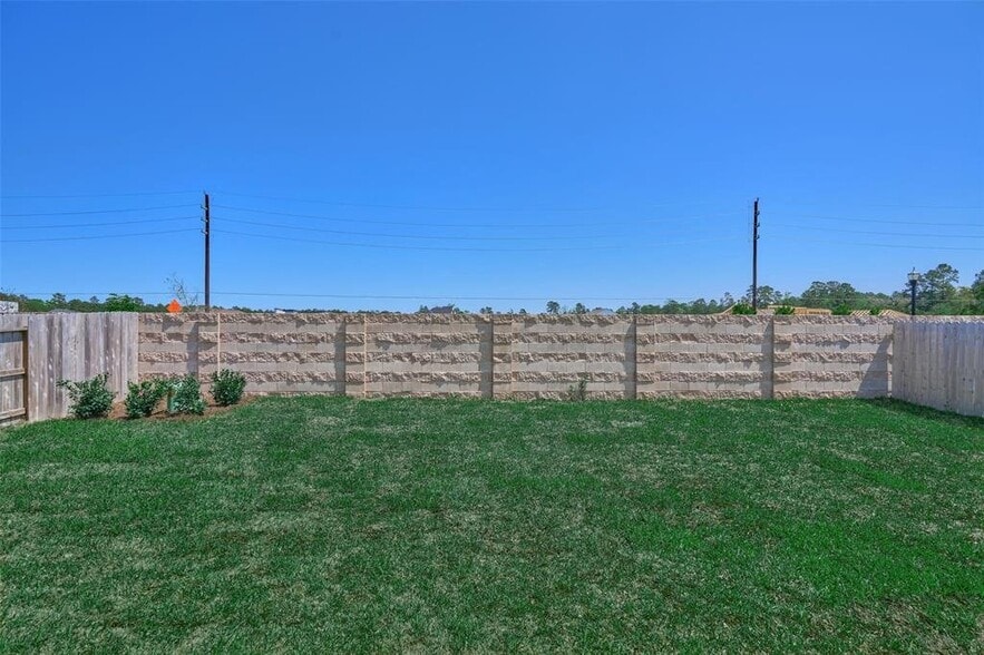 Building Photo - 28011 Clapton Path