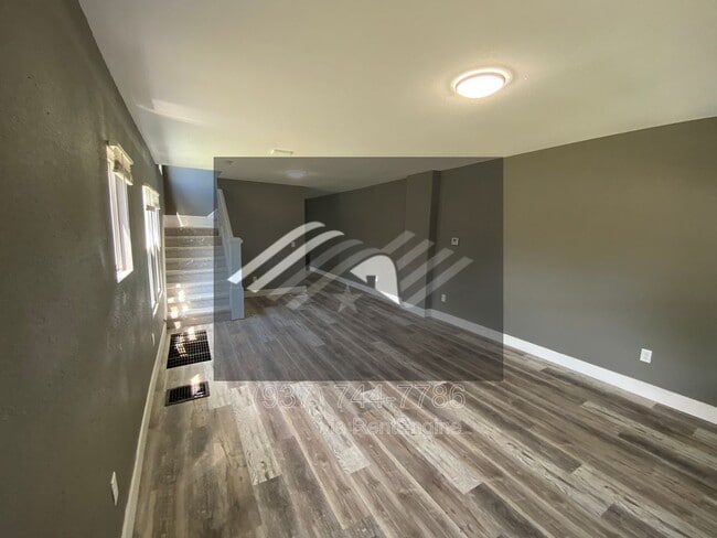 Building Photo - 425 Brooklyn Ave