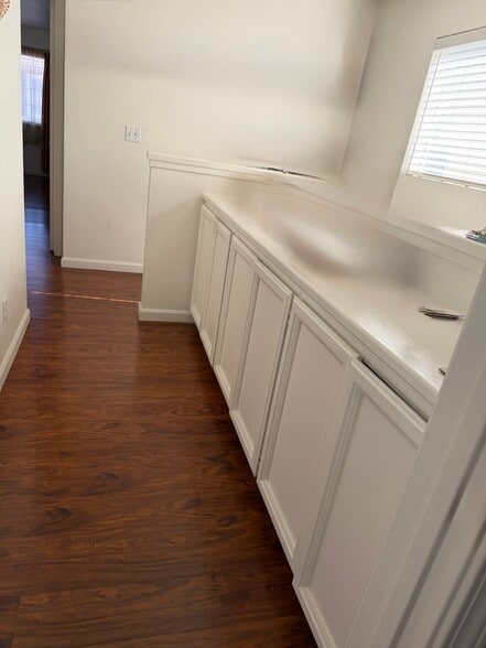 Building Photo - 2229 Lenox Pl