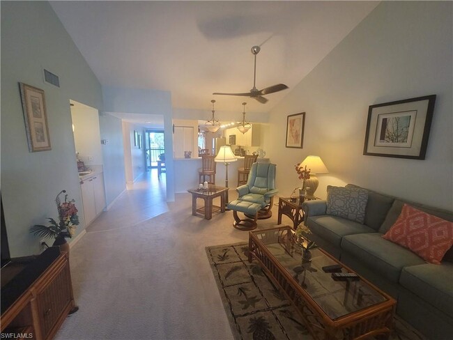 Building Photo - 4410 Chantelle Dr