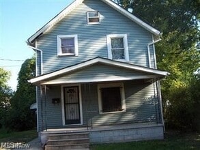 Building Photo - 660 4th St SW
